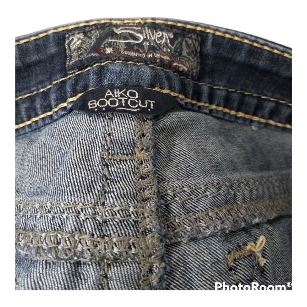 Silver Jeans - Picture 5 of 6